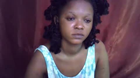 Snapshot of miss_rihanna2 chatting on November 26, 10:00 pm miss_rihanna2 online show from November 26, 10:00 pm