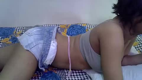 Snapshot of miss_rihanna2 chatting on February 6, 8:40 am miss_rihanna2 online show from February 6, 8:40 am