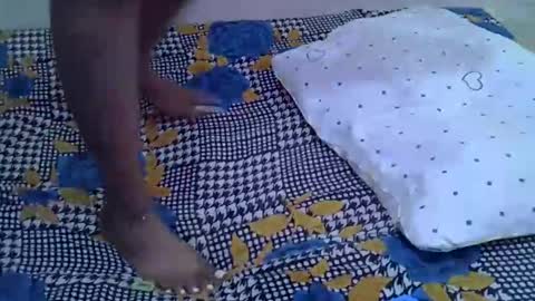 Snapshot of miss_rihanna2 chatting on February 13, 8:05 pm miss_rihanna2 online show from February 13, 8:05 pm