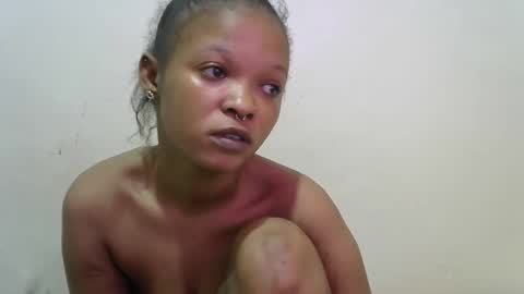 Snapshot of miss_rihanna2 chatting on March 9, 3:43 am miss_rihanna2 online show from March 9, 3:43 am