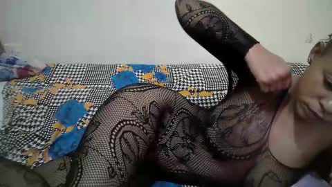 Snapshot of miss_rihanna2 chatting on March 16, 7:12 am miss_rihanna2 online show from March 16, 7:12 am