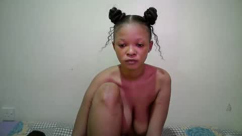 Snapshot of miss_rihanna2 chatting on April 2, 5:16 am miss_rihanna2 online show from April 2, 5:16 am