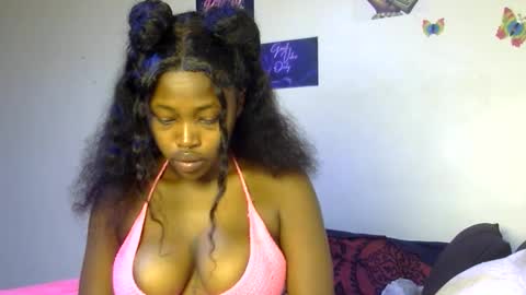 miss_sexyyy online show from October 16, 1:45 pm