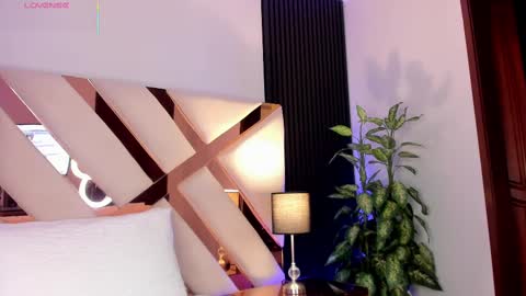 Sofia Alvarez online show from March 6, 11:47 am