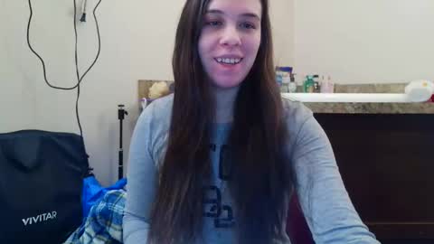 Bella online show from February 24, 3:32 pm