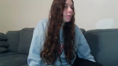 Bella online show from March 19, 2:54 pm