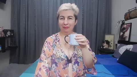 miss_tasha_kom online show from December 2, 7:14 am