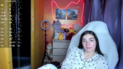 Snapshot of miss_tasy chatting on September 25, 5:00 am Melanie January 15th is my birthday there will be an interesting show online show from September 25, 5:00 am