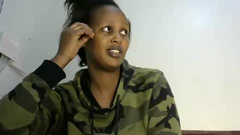 Snapshot of miss_vall chatting on January 29, 8:40 am miss_vall online show from January 29, 8:40 am