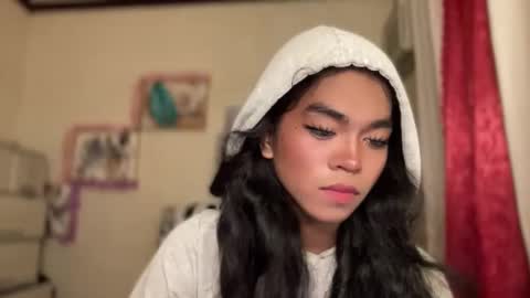 miss_veron_xoxo online show from December 3, 9:51 am