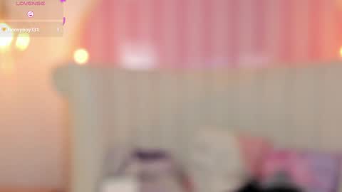 Veronica summer  7AM to 1500 PM hour GMT-5 online show from December 19, 6:01 pm