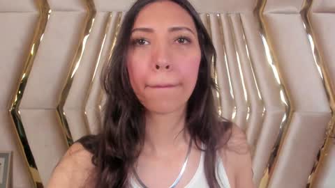 Veronica summer  7AM to 1500 PM hour GMT-5 online show from January 6, 1:41 pm