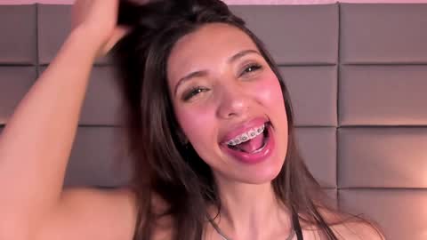 Veronica summer  7AM to 1500 PM hour GMT-5 online show from January 8, 5:37 pm