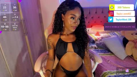 Snapshot of miss_west chatting on October 2, 6:09 am Tay Tay Independent Model   online show from October 2, 6:09 am