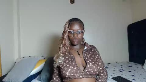 Cherie Independent model online show from May 14, 11:33 pm