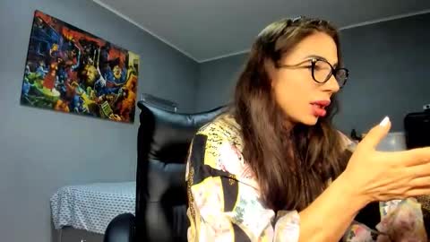 Alesyamuscledoll online show from November 9, 7:34 pm