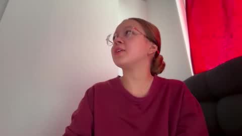 Ameliahs online show from February 25, 11:31 am