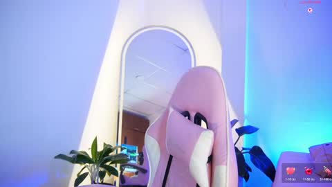 Snapshot of missara_ chatting on May 14, 10:05 pm missara_ online show from May 14, 10:05 pm