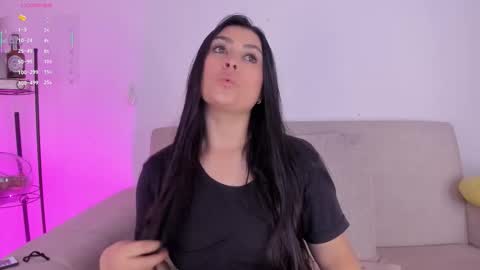 Bianca Torres online show from October 29, 1:24 pm