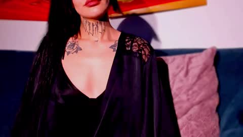 Snapshot of missblacklilith chatting on October 24, 2:57 pm The Empress online show from October 24, 2:57 pm