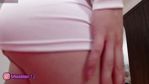 Snapshot of missblair12 chatting on January 17, 1:36 am MissBlair online show from January 17, 1:36 am