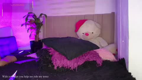 Michelle Indepedient Model online show from July 28, 12:40 am