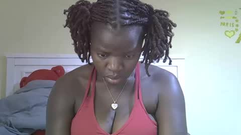 Snapshot of misscandy352_ chatting on April 21, 8:23 pm misscandy352_ online show from April 21, 8:23 pm