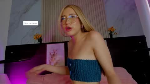 Snapshot of misscheelsee_as chatting on September 13, 9:03 pm misscheelsee_as online show from September 13, 9:03 pm