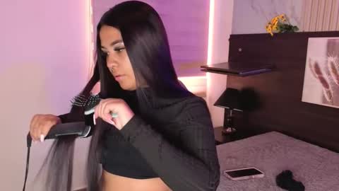 Snapshot of misscheelsee_as chatting on October 24, 2:13 pm misscheelsee_as online show from October 24, 2:13 pm