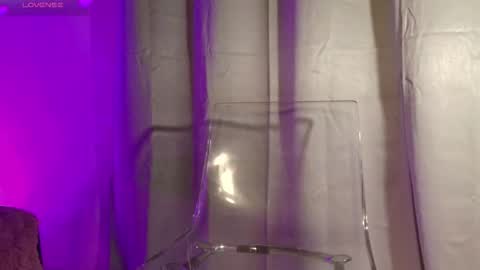 Snapshot of missdionne__curly chatting on February 10, 11:14 am DIONNE online show from February 10, 11:14 am