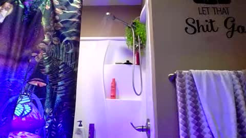 MissEeva online show from April 10, 4:06 am