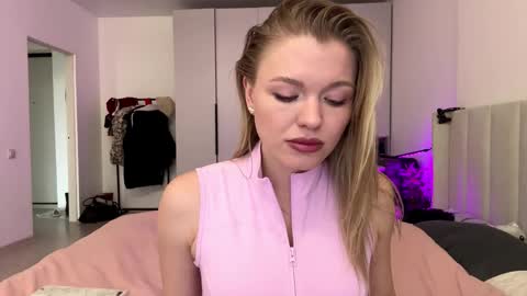 Viola online show from January 14, 7:58 am