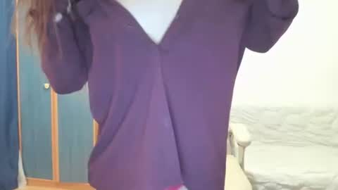 Snapshot of missgreen21 chatting on October 31, 5:30 am missgreen21 online show from October 31, 5:30 am