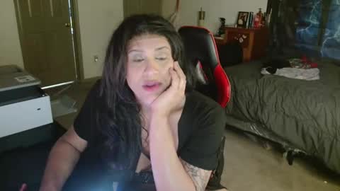 missh4u online show from April 14, 10:32 am