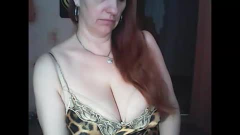 Snapshot of missie_lorrie chatting on May 15, 7:15 am Missie Lorrie online show from May 15, 7:15 am