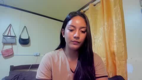 jj online show from April 4, 6:33 am