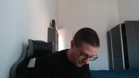 Snapshot of mission_cumpossible chatting on February 5, 10:08 am SperminatoR online show from February 5, 10:08 am