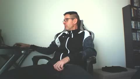 Snapshot of mission_cumpossible chatting on September 17, 8:16 am SperminatoR online show from September 17, 8:16 am