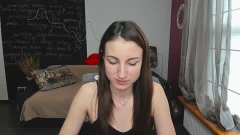 Snapshot of missis_sofiia chatting on March 1, 7:21 am Sofia online show from March 1, 7:21 am