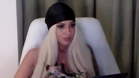 MissJenny7 online show from October 20, 9:04 pm