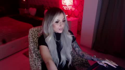 MissJenny7 online show from May 31, 9:16 pm