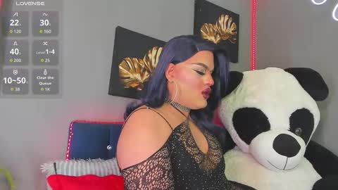 kassandra lazcano online show from December 5, 1:47 am