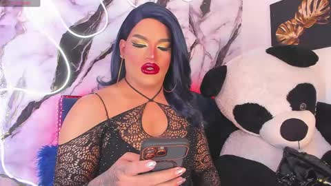 kassandra lazcano online show from May 27, 1:24 am