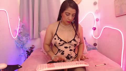   online show from December 31, 12:46 pm