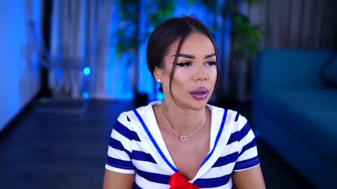 Snapshot of misskiarra chatting on March 3, 4:36 am misskiarra online show from March 3, 4:36 am