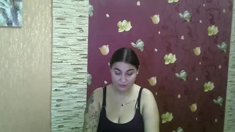 Snapshot of misskiss878 chatting on December 17, 9:16 pm Lisa online show from December 17, 9:16 pm