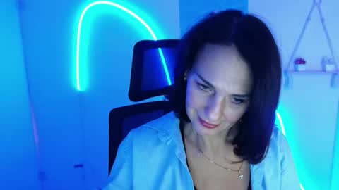 Christina online show from October 23, 11:20 am