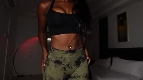 Miss K online show from June 18, 8:46 pm