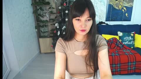 MissLaura online show from January 11, 8:11 am