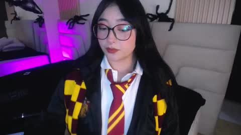 Miss Loise online show from October 31, 4:02 am